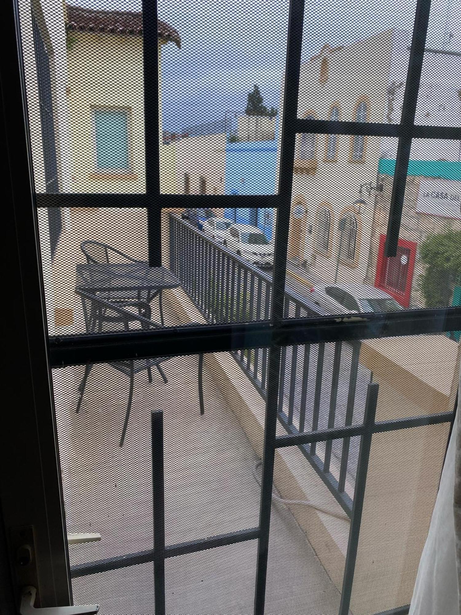 My Family In Monterrey - Hostel מראה חיצוני תמונה